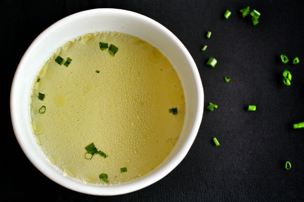 Chicken Broth with Garlic