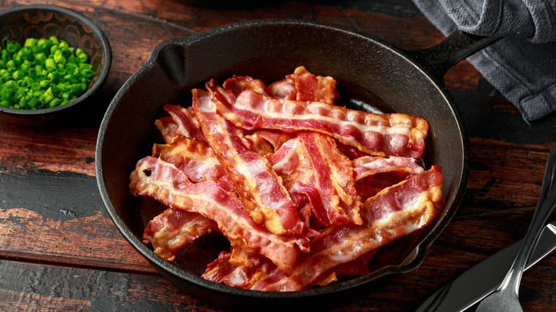 Bacon in cast iron skillet