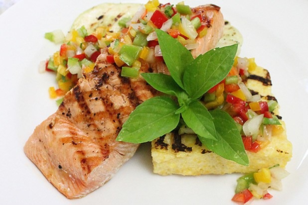 Grilled Salmon with Pico de Pepper Salsa