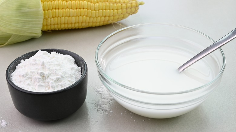 Cornstarch and cornstarch slurry