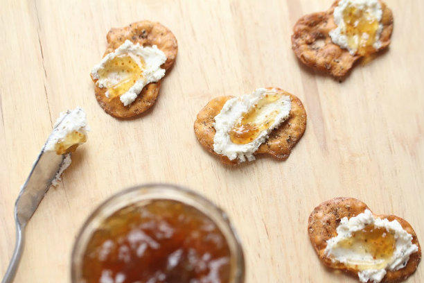 Goat Cheese and Fig Jam