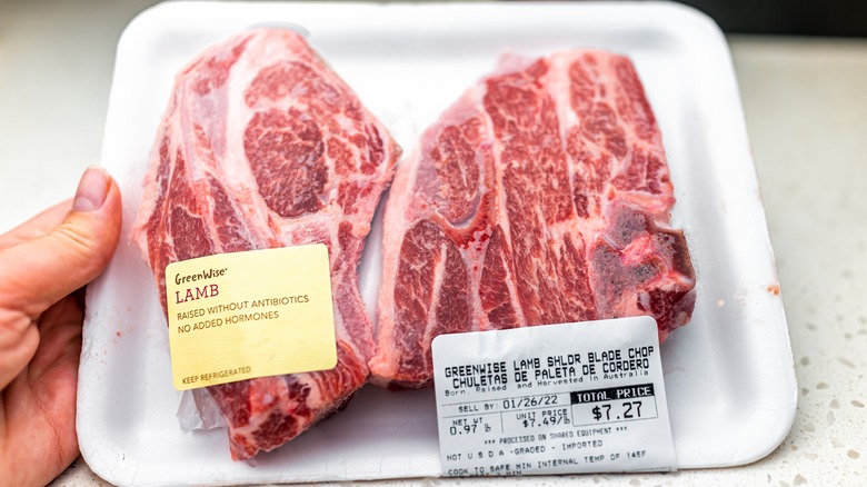 Labeling on lamb chops