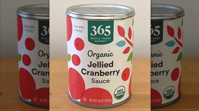 365 cranberry sauce can