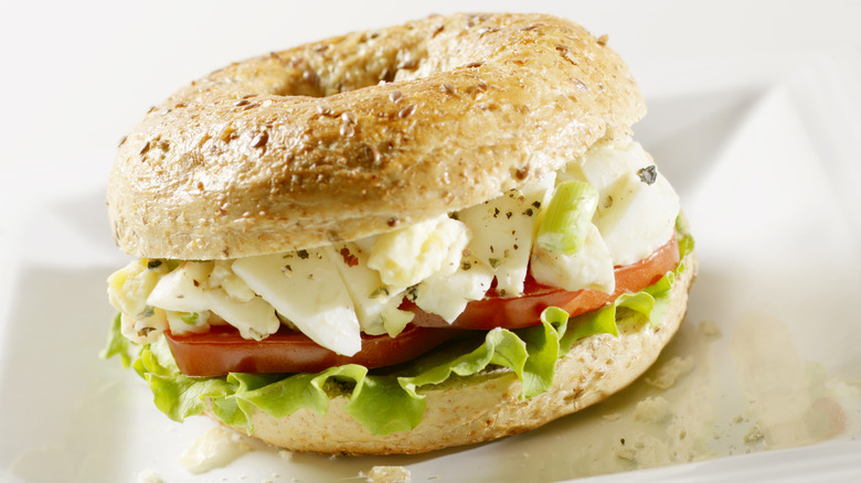 egg salad on bagel