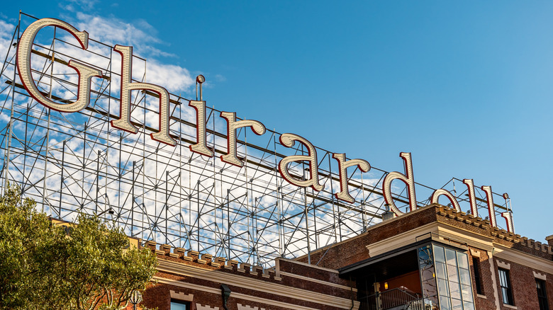 The Ghirardelli sign above the San Francisco factory at Ghirardelli Square