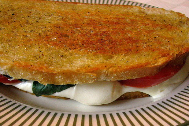 Grilled Caprese Sandwich Recipe