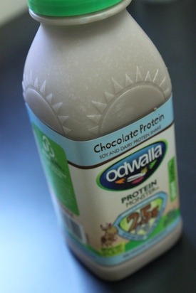 Smoothie/Shake: Odwalla Chocolate Protein Monster