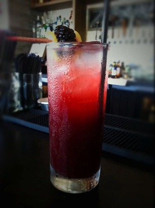 Blackberry Bourbon Lemonade at Yardbird Southern Table & Bar (Miami)