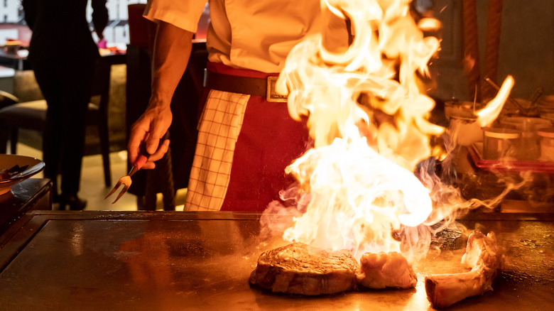 A Beginner s Guide To Eating At A Hibachi Restaurant