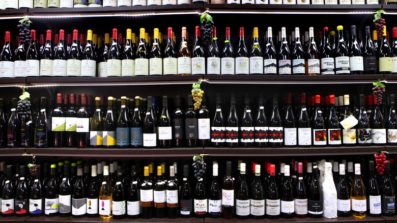 Italian wine in grocery store