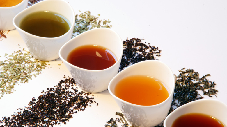 Different teas in cups