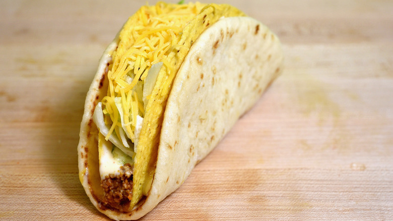 Cheesy gordita crunch