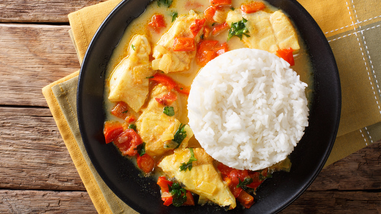 Fish curry with rice