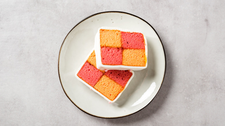 Battenberg cake slices on plate