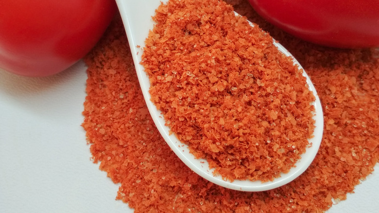 tomato powder on a spoon