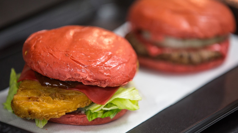 red burger buns