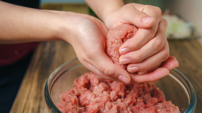 forming beef patties with ground meat