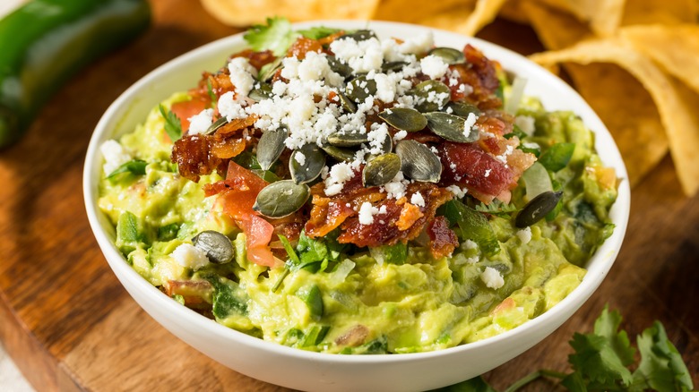 BLT guacamole with added fixings