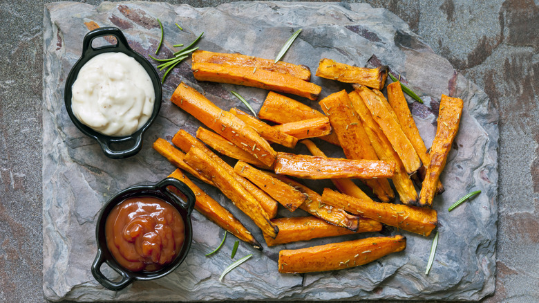 sweet potato fries, ketchup, aioli