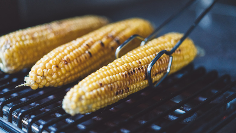 Corn on a grill