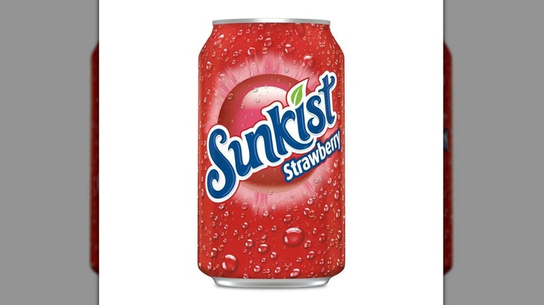 Can of Sunkist strawberry soda