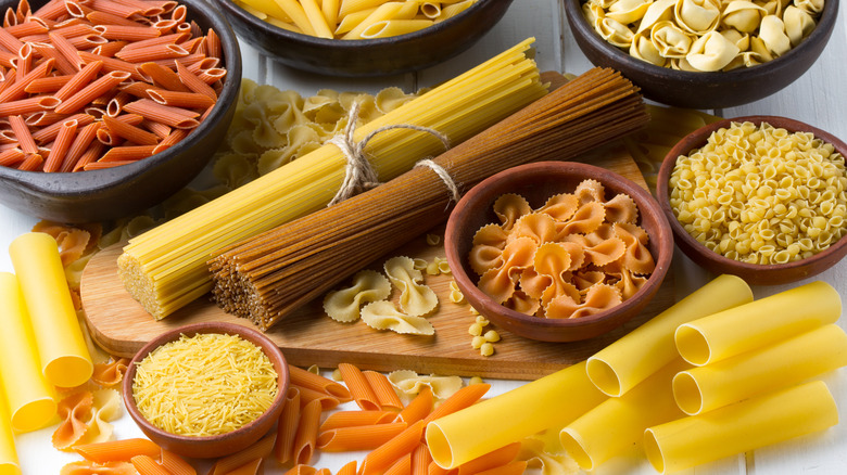 Various types of pasta