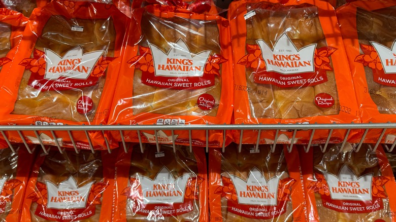 King's Hawaiian rolls packages