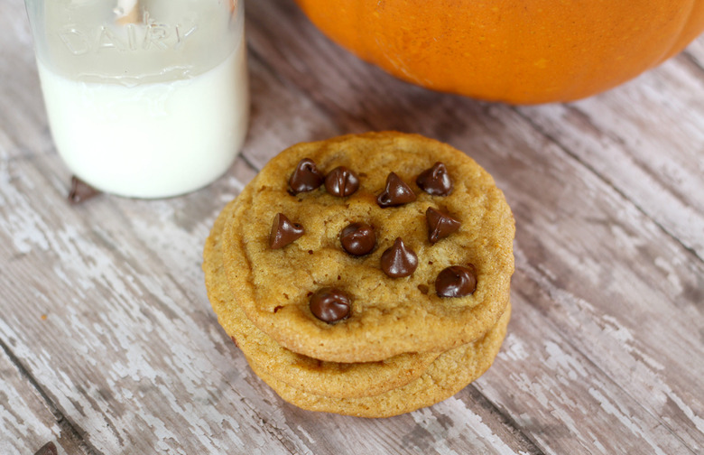 Pumpkin Chocolate Chip Cookies