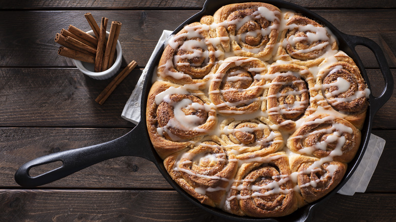 Cinnamon rolls in a cast iron skillet