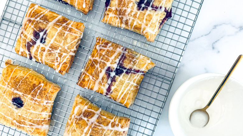 hand pies with glaze