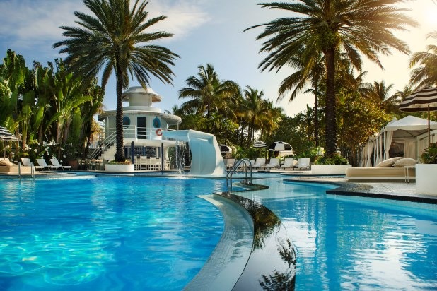 The Pool Bar at The Raleigh Hotel, Miami