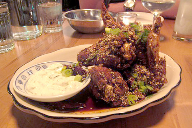 11) Mott Street, Chicago: Everything Wings