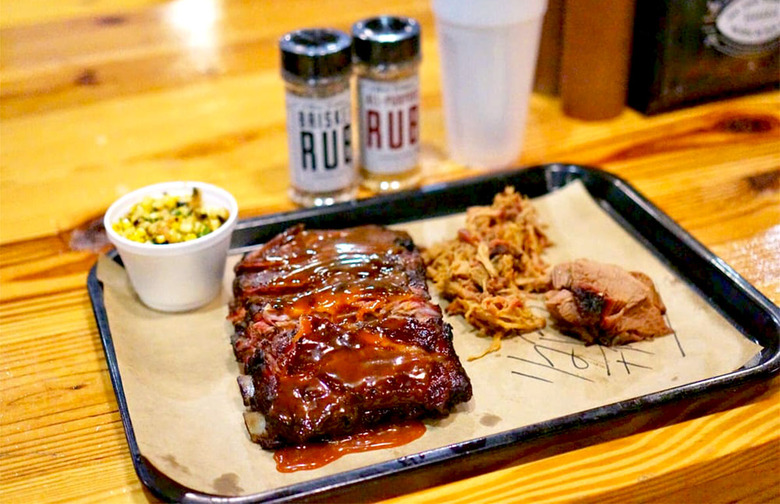 #1 4 Rivers Smokehouse