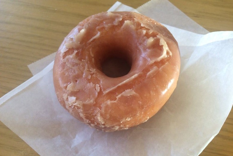 #21 Ralph's Donut Shop, Cookeville, Tenn.: Classic Glazed