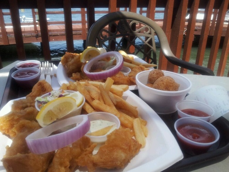 Snoopy's Pier (Corpus Christi, Texas)