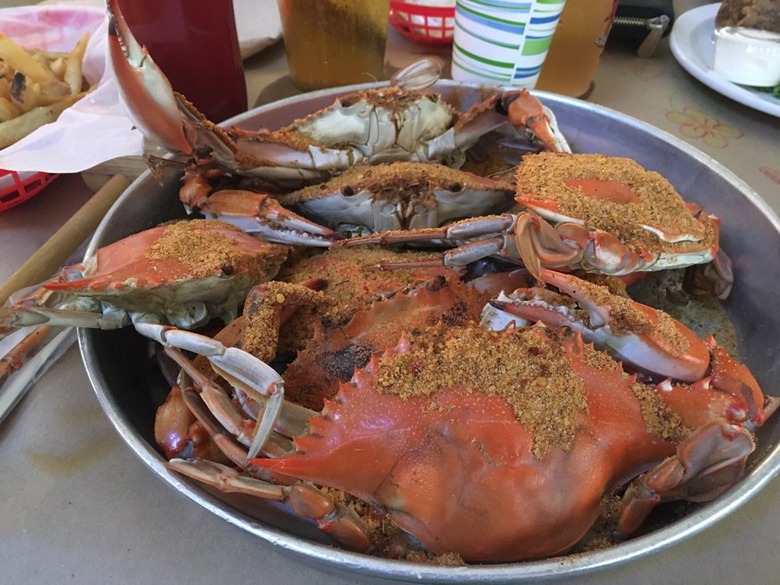 Woody's Crab House (North East, Maryland)