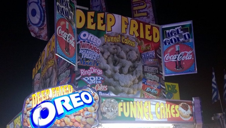 1. Cheeseburger with Deep-Fried Ice Cream, Florida 