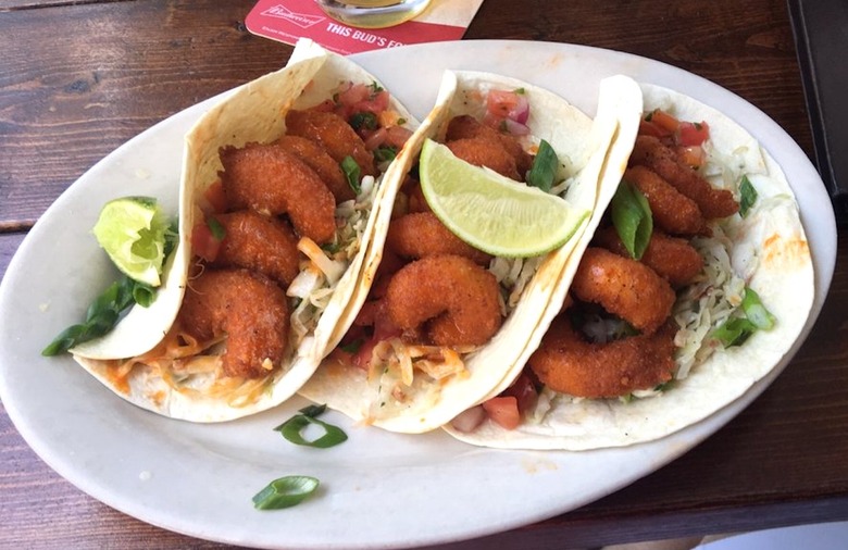 #48 Poe's Tavern, Charleston, S.C: Buffalo Shrimp