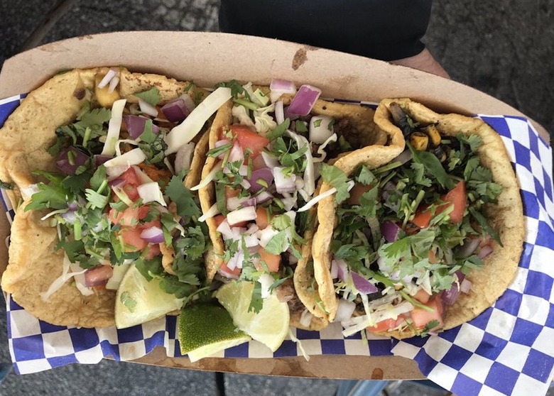 #50 Rubi's At Maxwell Street Market, Chicago: Huitlacoche