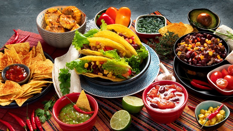 Chefs Reveal the Best and Worst Things to Eat at Mexican Restaurants