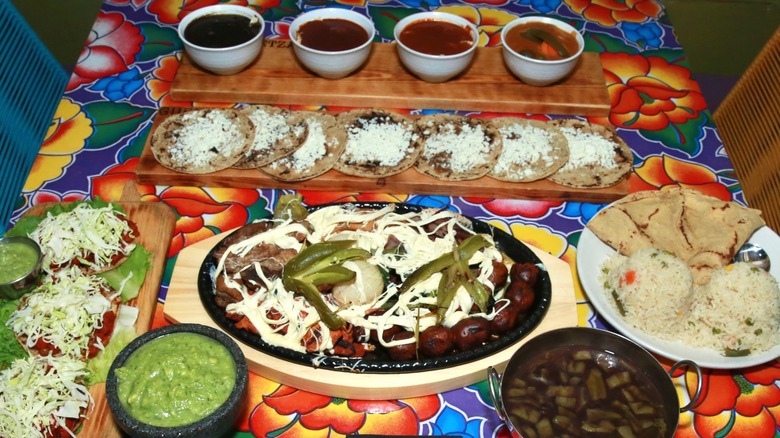 spread of food from Guelaguetza