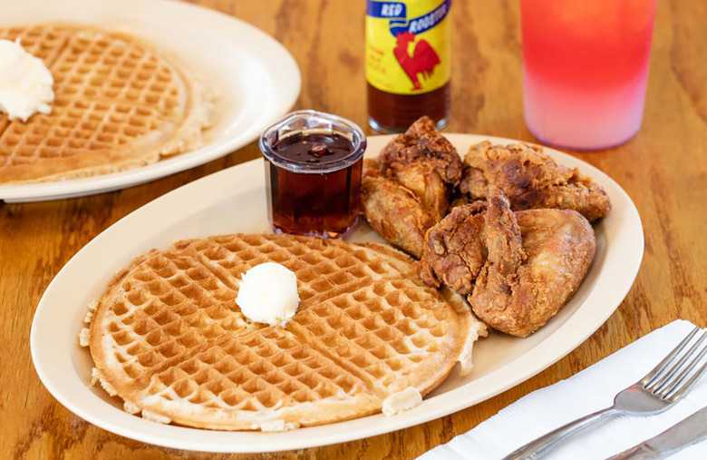 Roscoe's House of Chicken and Waffles (multiple locations in California)