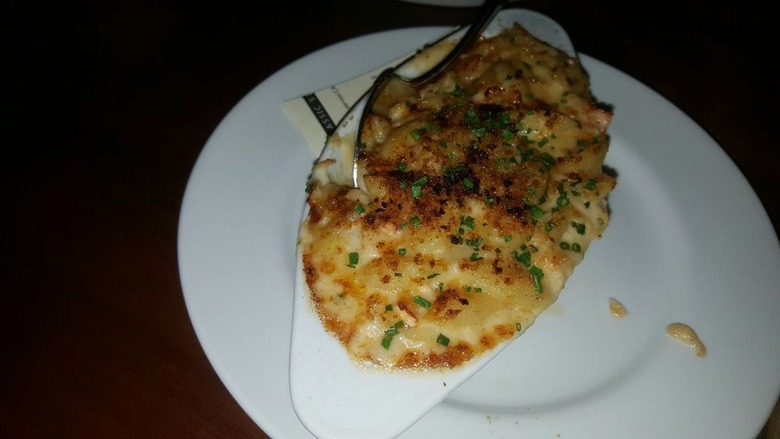 Macaroni and Cheese: Oak Steakhouse, Charleston