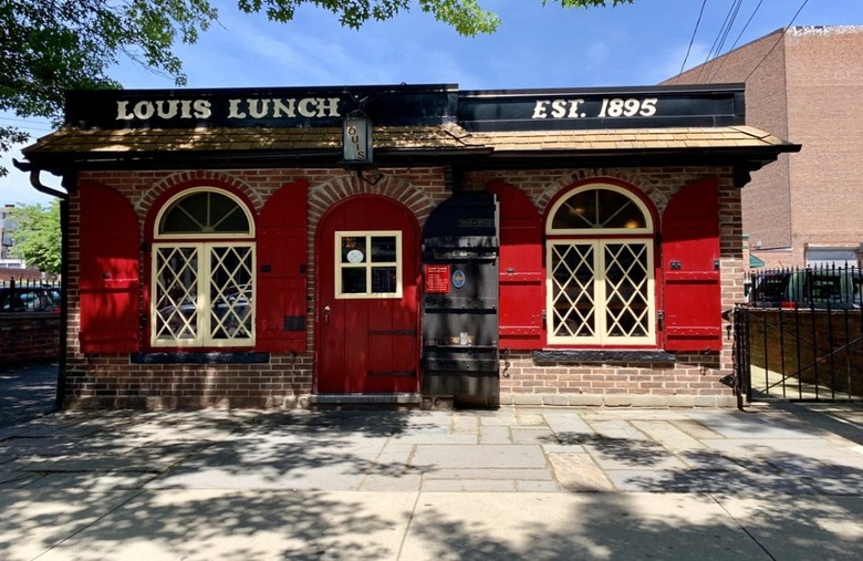 Louis' Lunch (1895) New Haven, Conn.