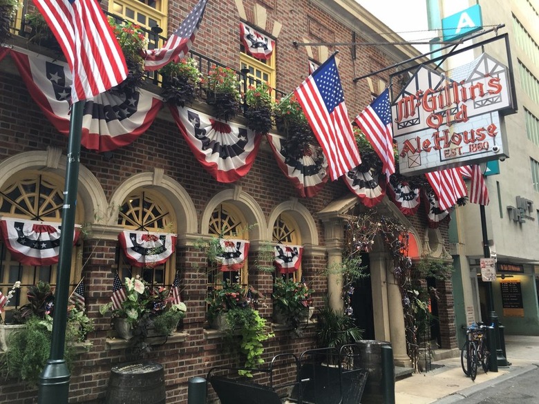 McGillin's Olde Ale House (1860) Philadelphia, Pa.