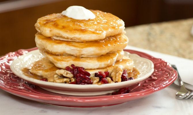 Apple Cinnamon Pancakes