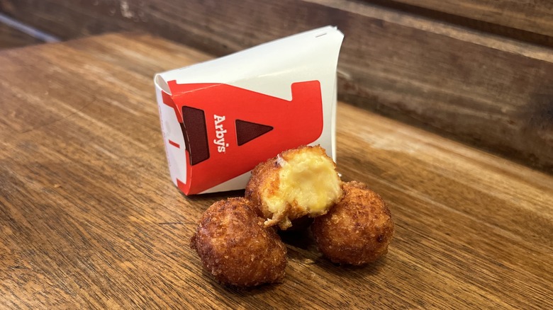 Arby's Mac 'N Cheese Bites