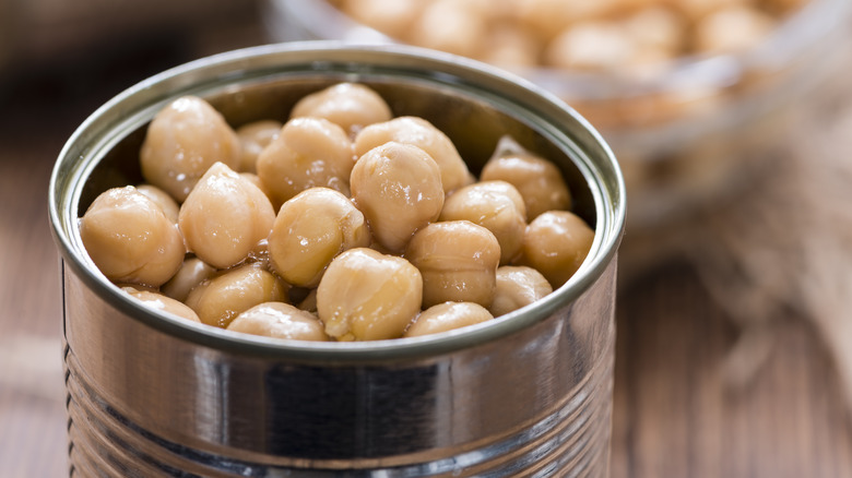 Open can of chickpeas