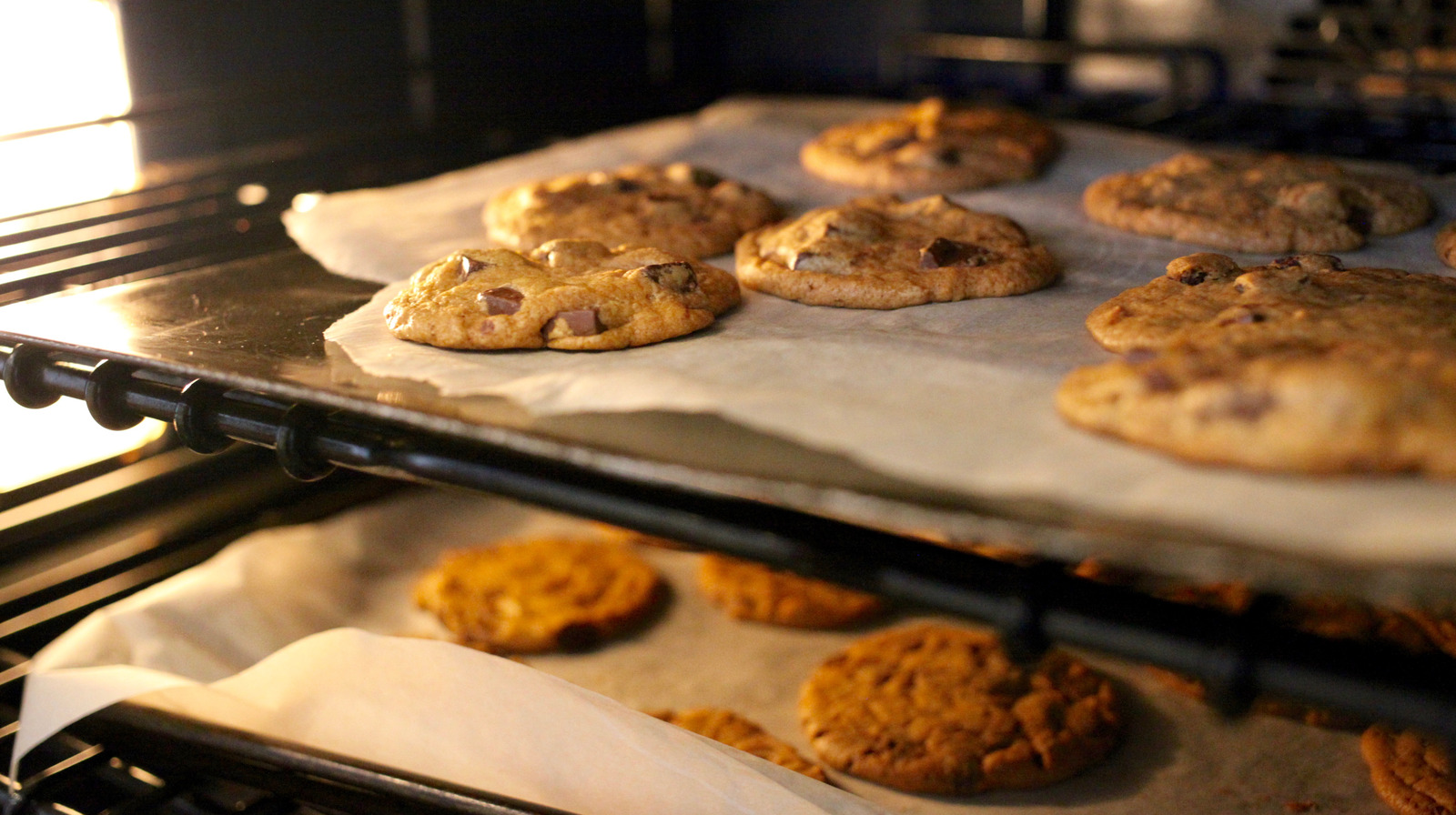 Cookie Sheets vs. Baking Sheets—and When To Use Each One