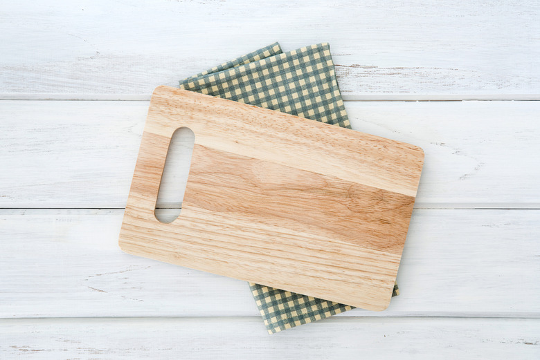 Is a wooden or plastic cutting board better?